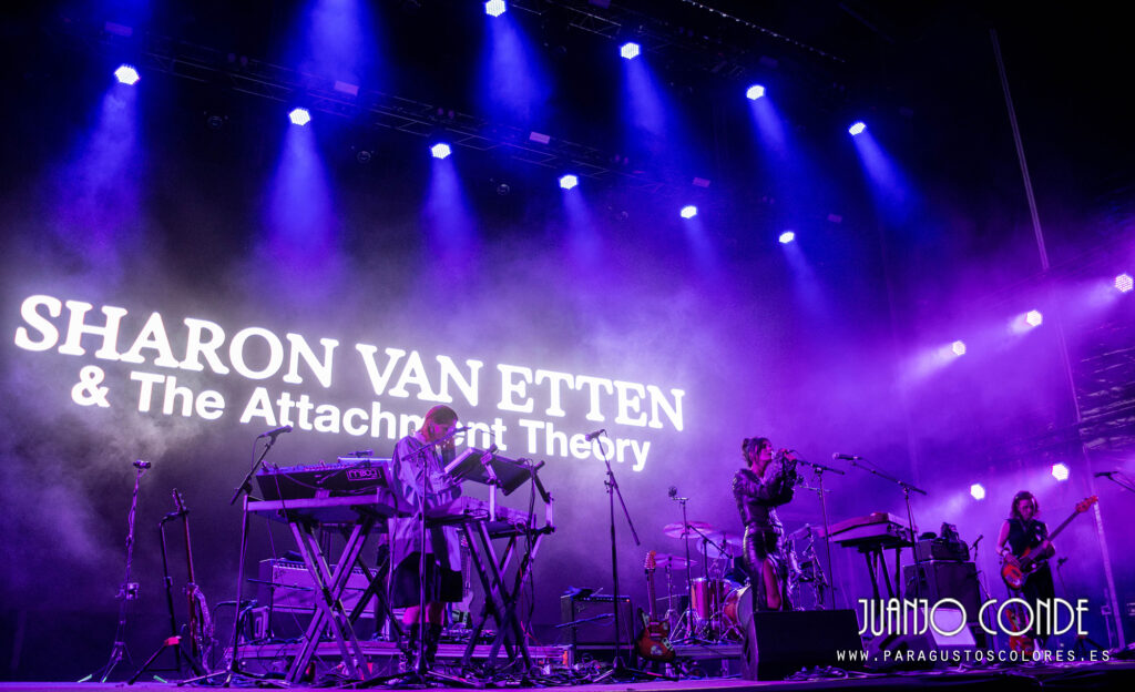 sharon van etten the attachment theory vodafone paredes de coura 2025
